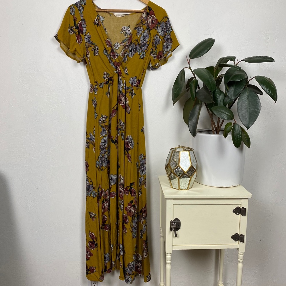 Illa Illa Mustard Floral Maxi Dress